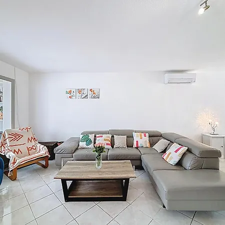 Holiday home Maison Valoma By Interhome