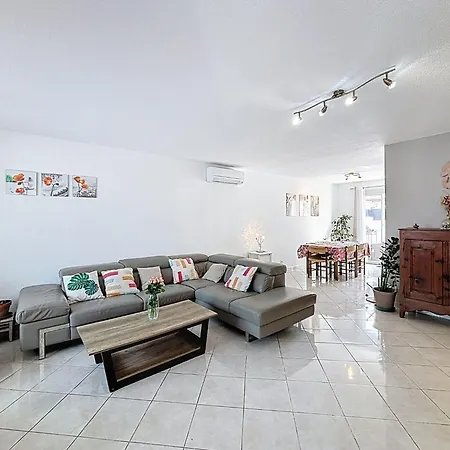 Maison Valoma By Interhome *