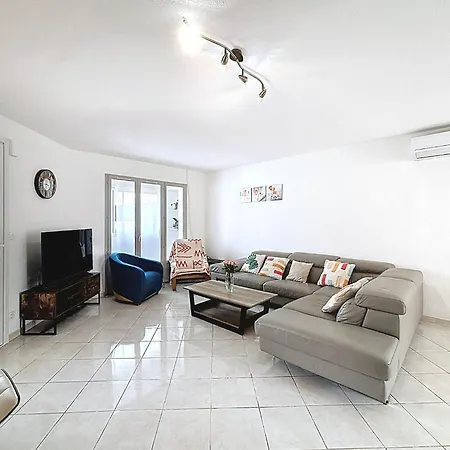 Holiday home Maison Valoma By Interhome